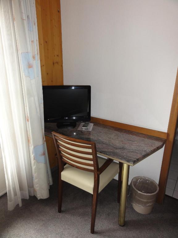Hotel Steinbock กรินเดลวัลด์ ภายนอก รูปภาพ